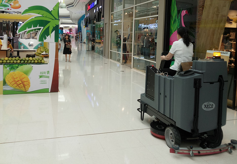 江西大型清潔設備多功能洗地機和電動<a href=http://www.51xiangai.com target=_blank class=infotextkey>掃地車生產廠</a>